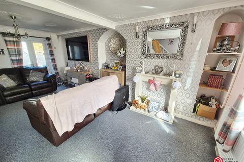 3 bedroom terraced house for sale, Fronwen Terrace, Ogmore Vale, Bridgend, South Glamorgan, CF32 7ES