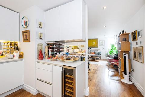 2 bedroom apartment for sale, 4 Bridge Place, London SW1V