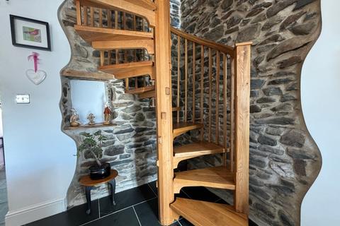 Llwynpiod Llanfair Road, Lampeter, SA48 8JZ