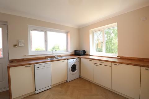 3 bedroom semi-detached house to rent, Gotts Park Crescent, Armley, Leeds, LS12