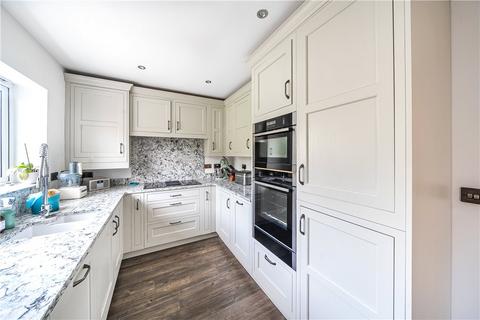 33 Baddesley Close, North Baddesley, Southampton, SO52 9DR