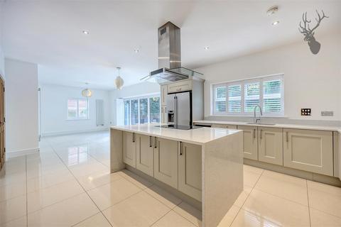 5 bedroom house for sale, Woodside Place, Great Warley, Brentwood