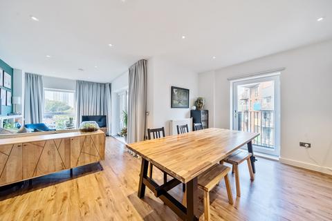 2 bedroom apartment for sale, Sandy Hill Road, London