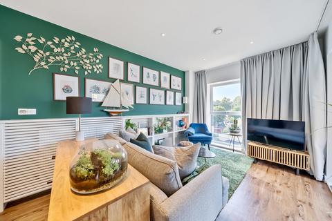 2 bedroom apartment for sale, Sandy Hill Road, London