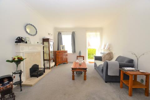 1 bedroom apartment for sale, Roebuck Close, Reigate RH2