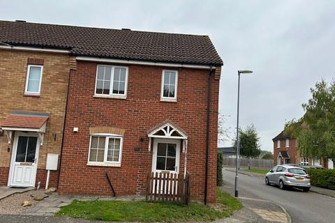 2 bedroom end of terrace house to rent, Jasmine Court, Spalding PE11