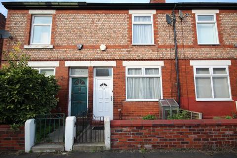 2 bedroom terraced house to rent, Jackson Street, Stretford, M32 8AZ