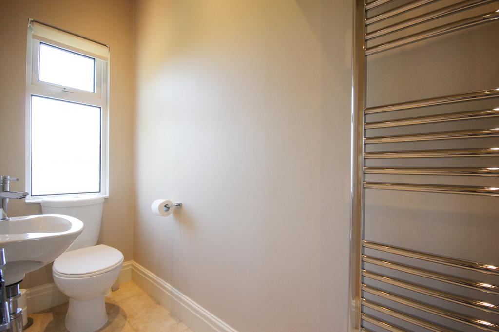 Ensuite/Dressing Area