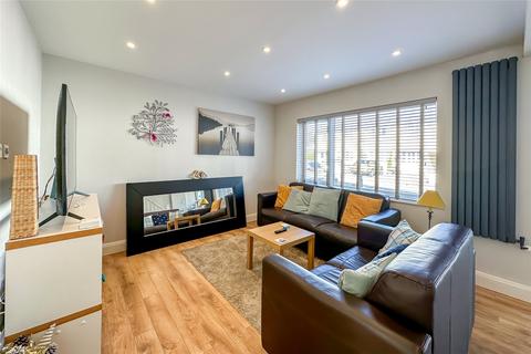 3 bedroom end of terrace house for sale, Napsbury Avenue, London Colney, St. Albans, Hertfordshire, AL2