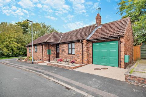 2 bedroom detached bungalow for sale, Brookside Close, Barmby Moor, York