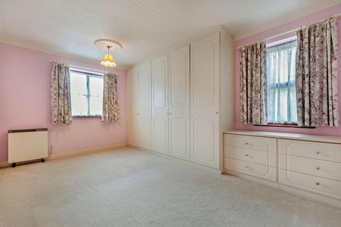 Ladybird Cottage Brookside Close, Barmby Moor, York, YO42 4DL