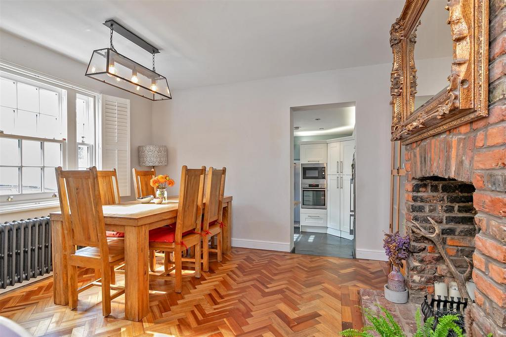 15 Spicer Street-11.jpg