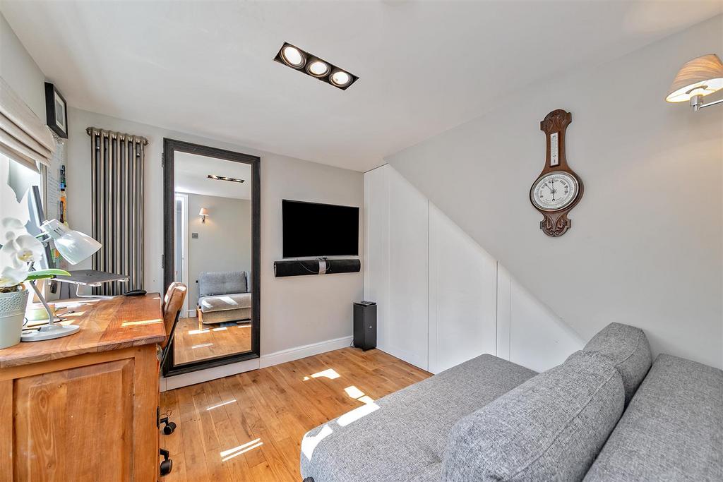 15 Spicer Street-28.jpg