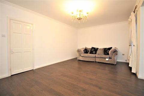 3 bedroom semi-detached house to rent, Bray Drive, Canning Town, E16