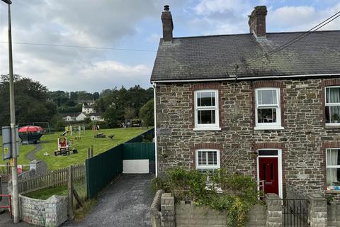 3 bedroom end of terrace house for sale, Meidrim, Carmarthen