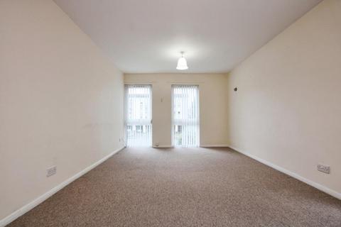 2 bedroom apartment to rent, St Oswalds Court, Redland BS6