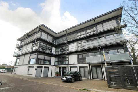 1 bedroom flat for sale, Richmond,  Surrey,  TW9