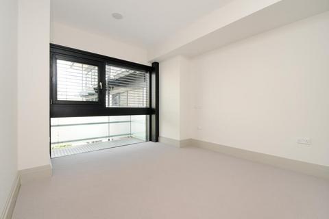Flat 13, 1 Victoria Villas, Richmond, TW9 2GW