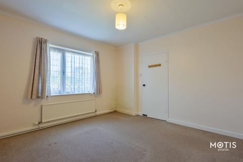 24 Albany Road, Capel Le Ferne, Folkestone, CT18 7LA