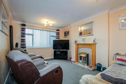 59 Batley Road, Tingley, Wakefield, WF3 1HE