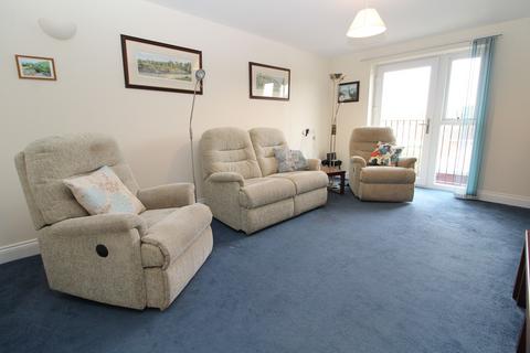 2 bedroom apartment for sale, The Limes, Westbury Lane, Newport Pagnell