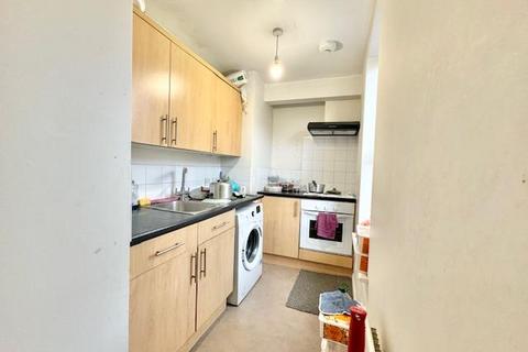 1 bedroom flat to rent, King Street, Gillingham ME7