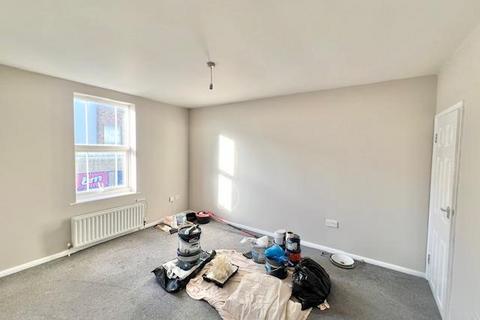 1 bedroom flat to rent, King Street, Gillingham ME7