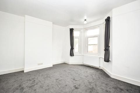 7 Abbott Road, Folkestone, CT20 1NG