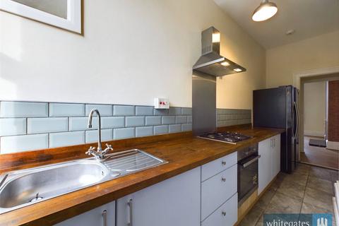 1 bedroom apartment for sale, Oak Mount, Bradford, West Yorkshire, BD8