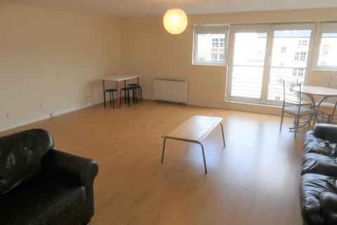 3 bedroom flat to rent, ACT20 Wallace Street, Glasgow G5