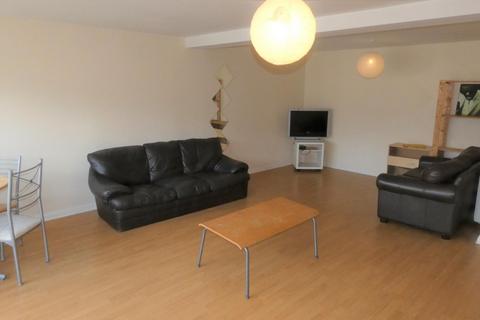 3 bedroom flat to rent, ACT20 Wallace Street, Glasgow G5