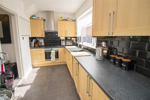 2 bedroom semi-detached house for sale, O'Hanlon Crescent, Wallsend