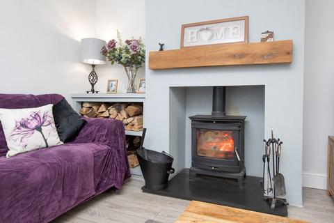 34 Corby Road, Weldon, Corby, NN17 3HT