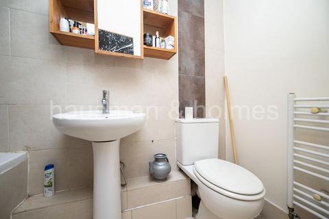 1 bedroom flat for sale, Iverson Road, London