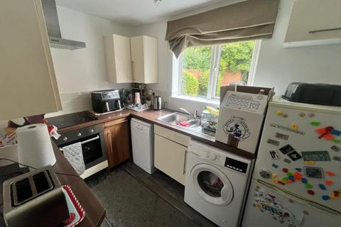 2 bedroom apartment to rent, Winchester Court,  High Wycombe,  HP11