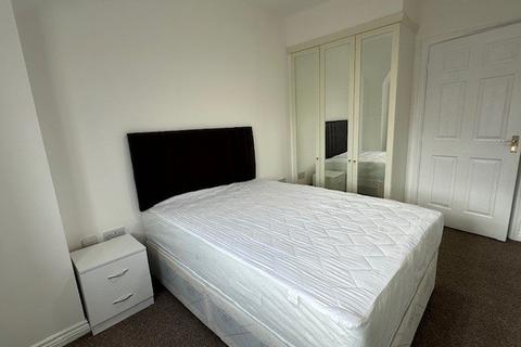 2 bedroom flat to rent, Clarinet Court, Symphony Close HA8