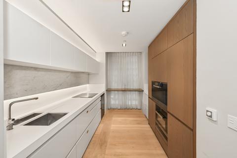 3 bedroom duplex for sale, Nassau Street, Fitzroy Place, London W1W