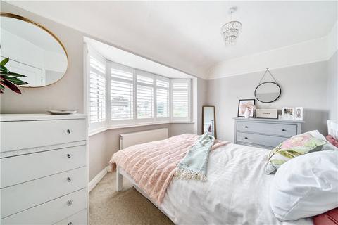 3 bedroom end of terrace house for sale, Warren Road, Twickenham, TW2