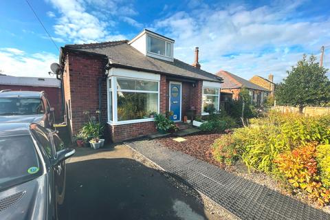 3 bedroom detached bungalow for sale, Huddersfield Road, Skelmanthorpe