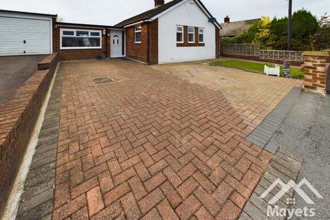 3 bedroom bungalow for sale, St. Lawrence Avenue, Blackburn