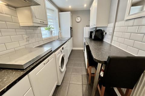 3 bedroom semi-detached house for sale, Swalecliff Avenue, Manchester