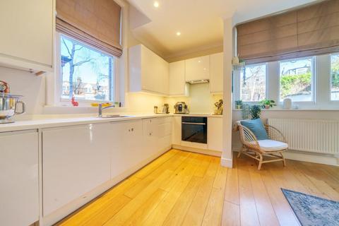 1 bedroom flat for sale, Swaffield Road, Earlsfield