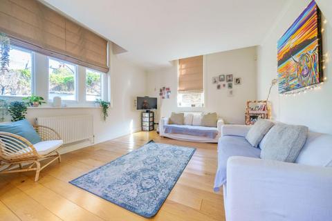 1 bedroom flat for sale, Swaffield Road, Earlsfield