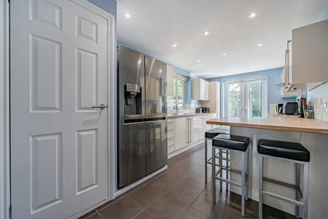 34 Stanhope Avenue, Bromley, BR2 7JR