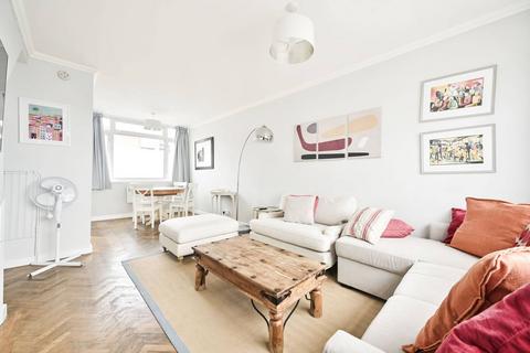 2 bedroom flat for sale, Wandsworth Bridge Road, Fulham, London, SW6