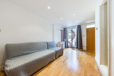 1 bedroom house to rent, Doves Yard, Barnsbury, N1