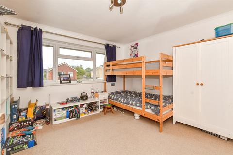 6 Elgar Close, Tonbridge, TN10 4EA