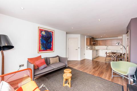 1 bedroom flat to rent, Curtain Road, Shoreditch, London, EC2A