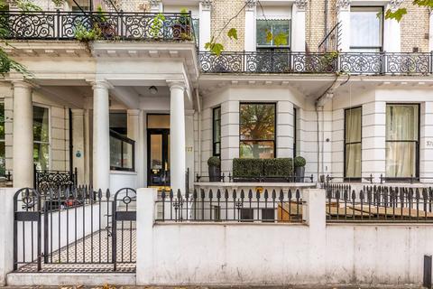 2 bedroom flat for sale, Cromwell Road, Kensington, London, SW5