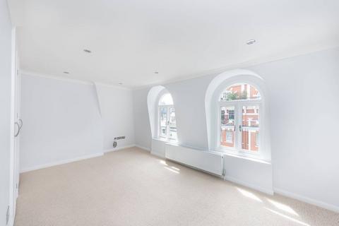 3 bedroom maisonette to rent, Drayton Gardens, Chelsea, London, SW10